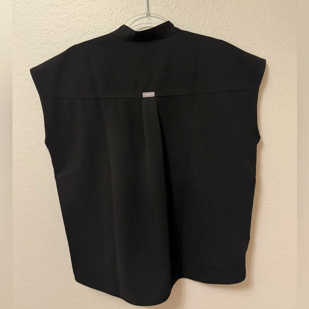 Figs Rafaela Scrub Top - Picture 3 of 6